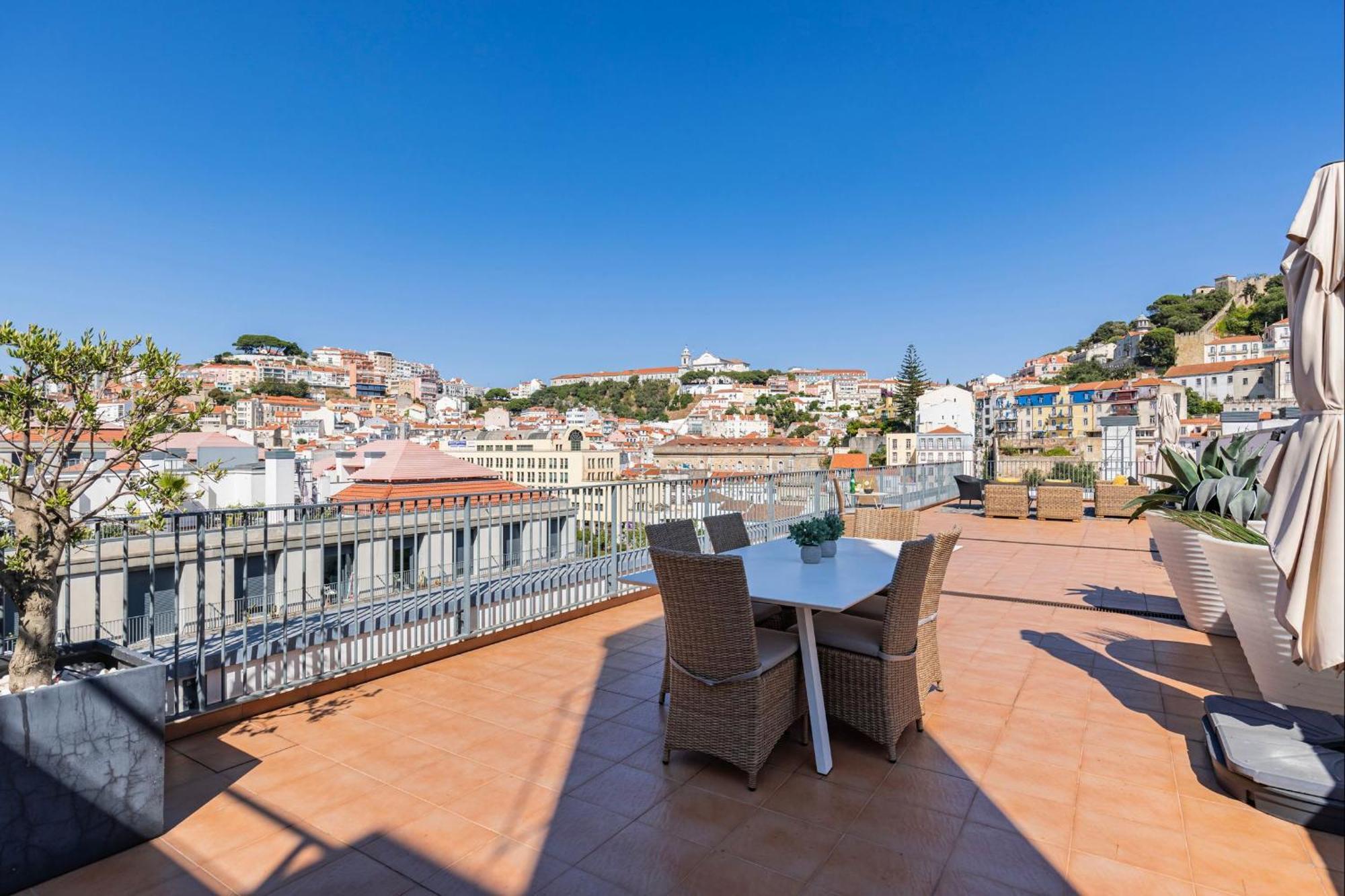 Lovelystay - Breathtaking Panorama - Luxurious Penthouse! Лісабон Екстер'єр фото